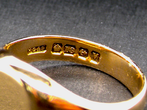 Gold Identification Marks on Jewellery – Vintage Tom Antique Jewellery